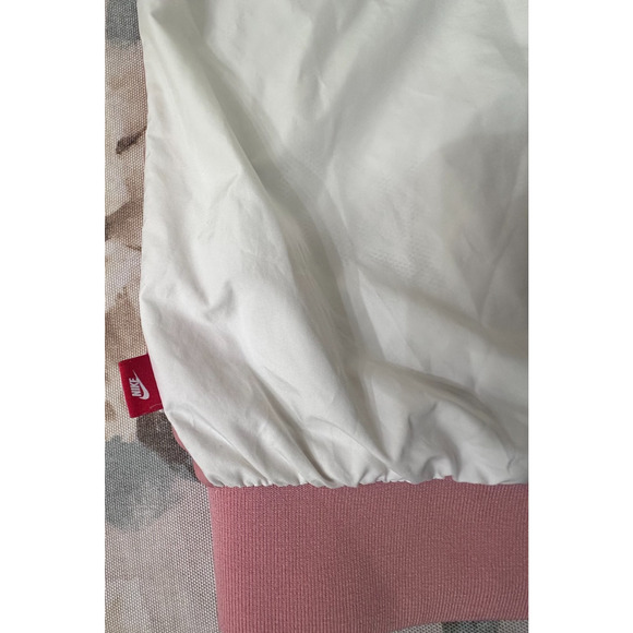 RARE Nike Women’s Colorblock Windbreaker Jacket Pink & White Sz Small Athleisure - Picture 13 of 13